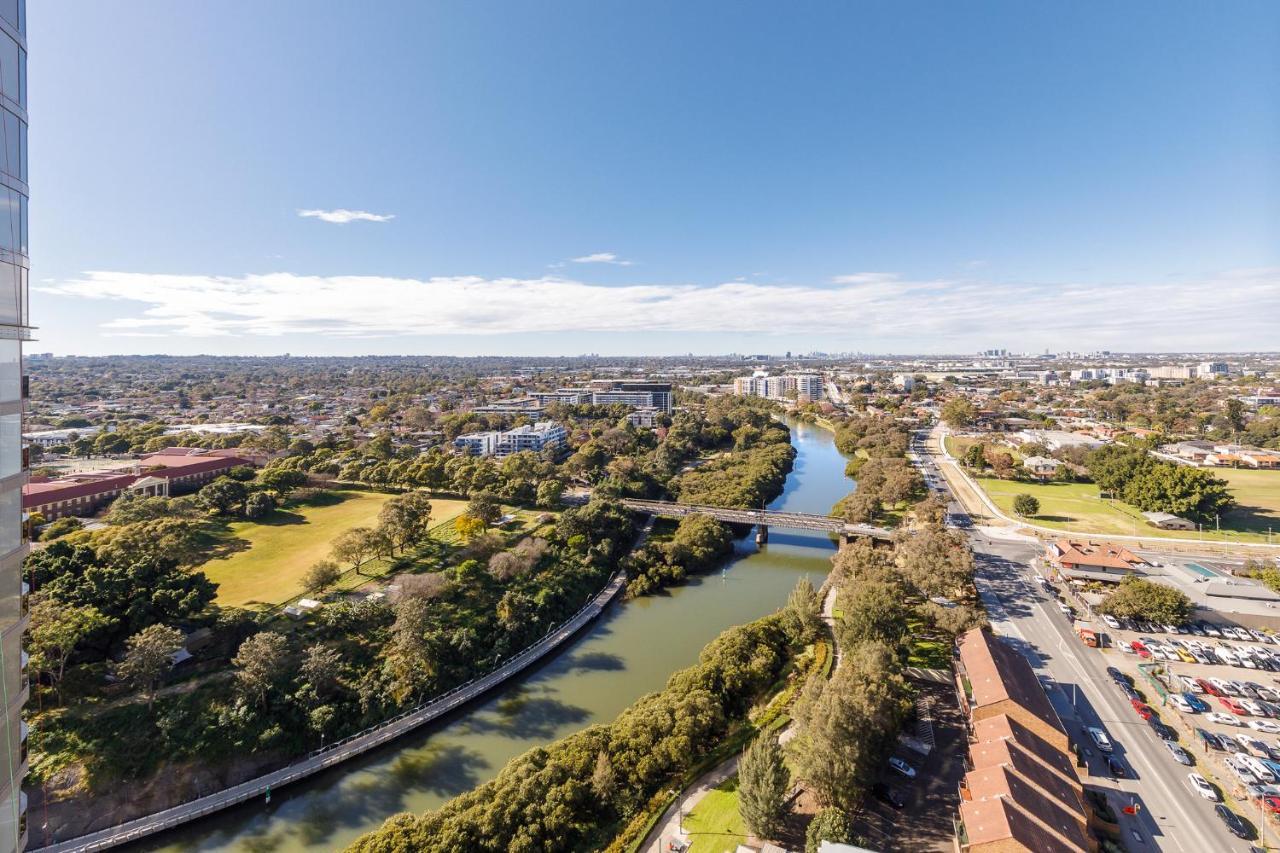 Meriton Suites George Street, Parramatta Sydney Bagian luar foto