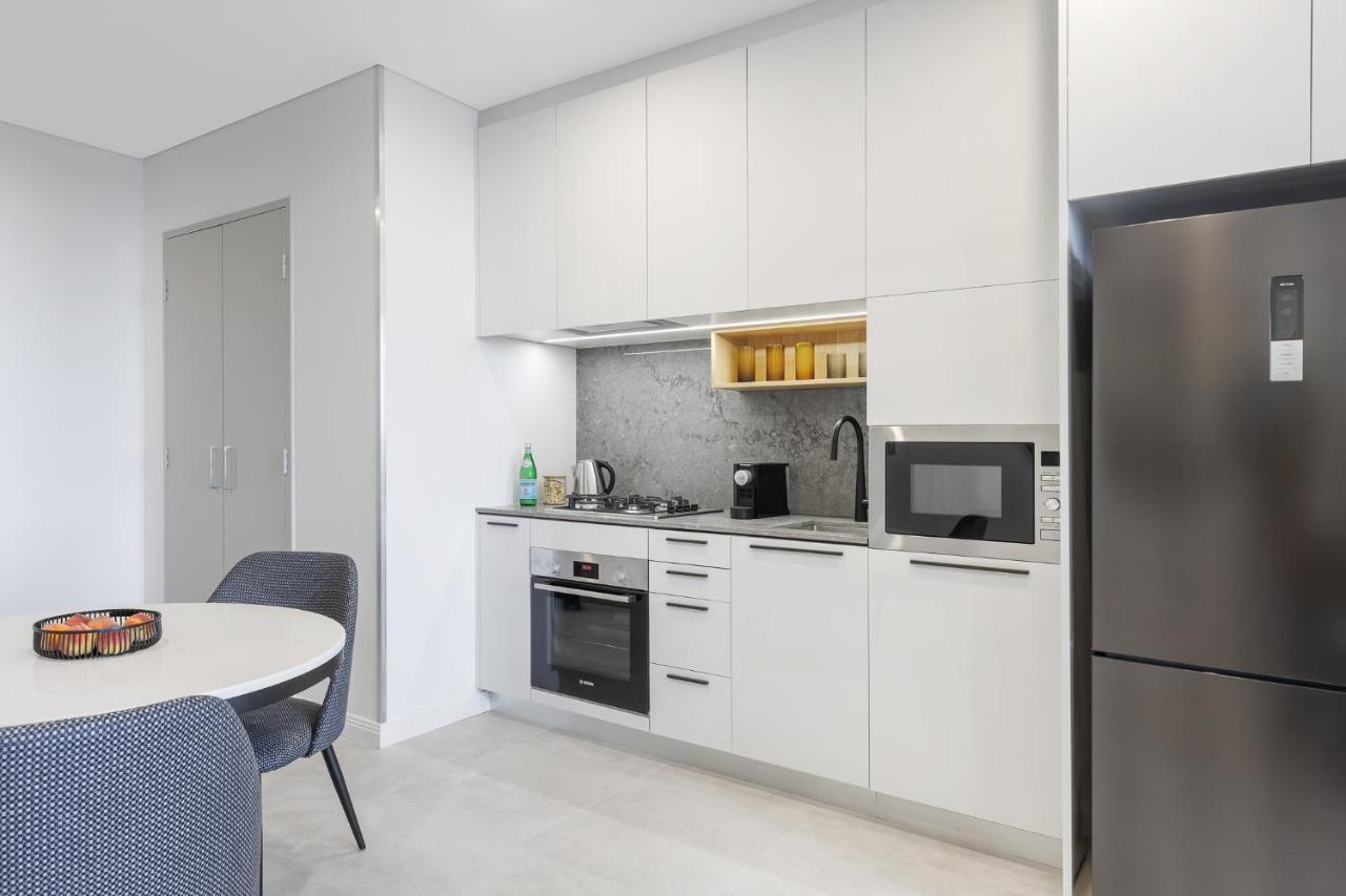 Meriton Suites George Street, Parramatta Sydney Bagian luar foto