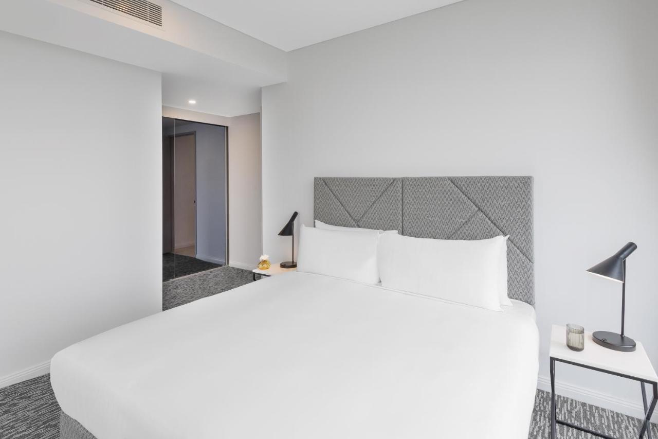 Meriton Suites George Street, Parramatta Sydney Bagian luar foto