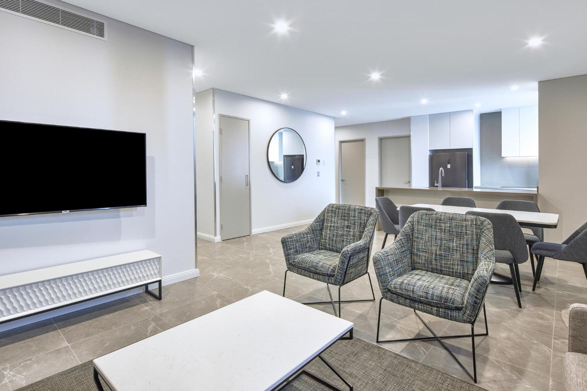 Meriton Suites George Street, Parramatta Sydney Bagian luar foto