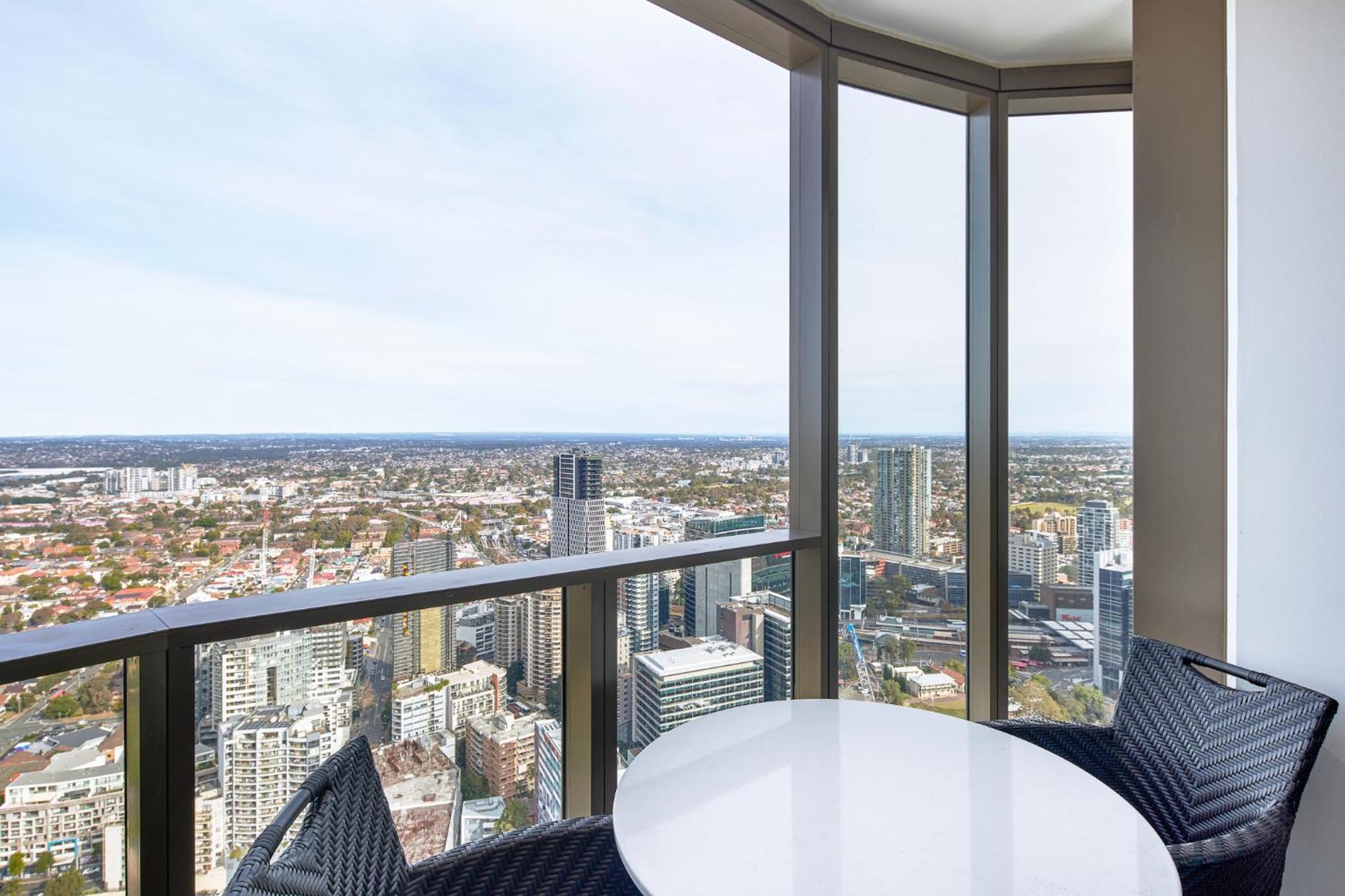 Meriton Suites George Street, Parramatta Sydney Bagian luar foto