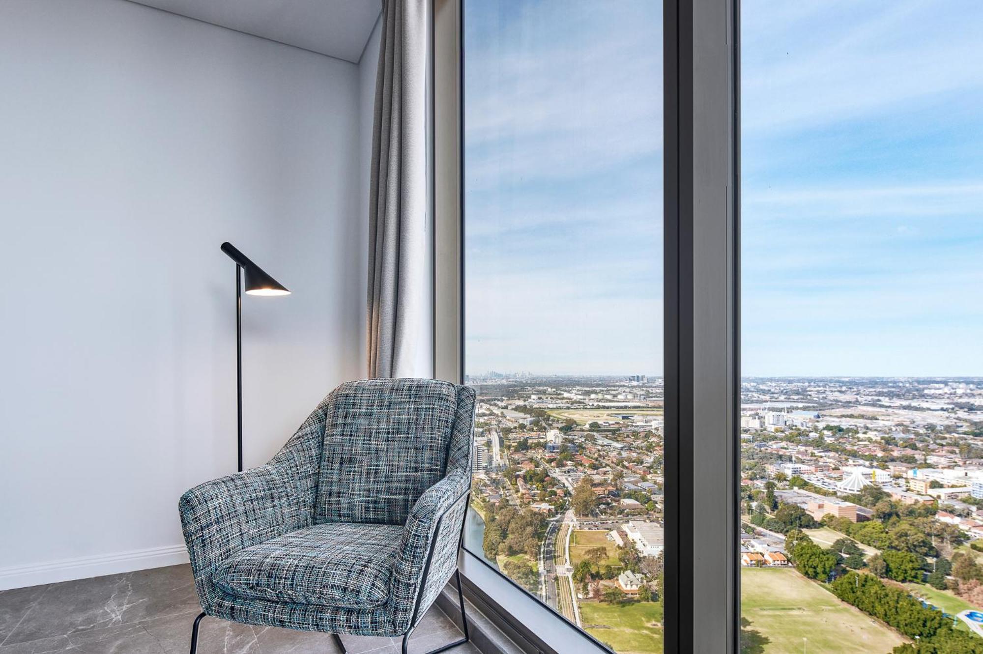 Meriton Suites George Street, Parramatta Sydney Bagian luar foto
